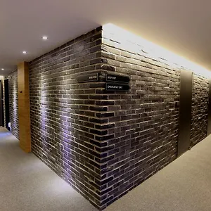 8 3*, Seoul Südkorea